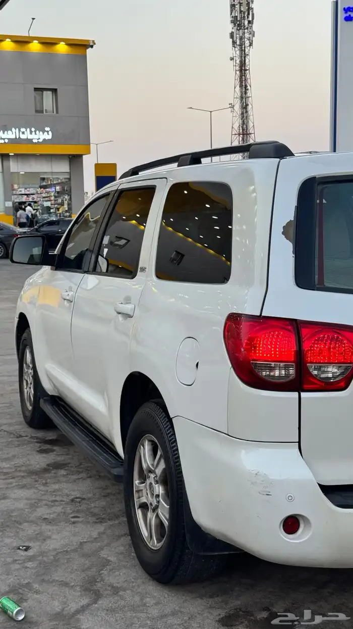 تويوتا سكويا 2016 المالك الأول من الوكالة 3