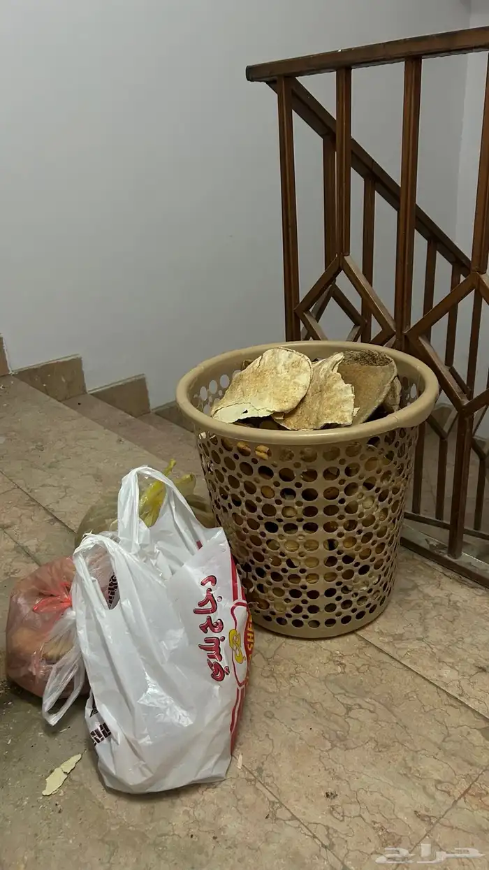 خبز ناشف 1