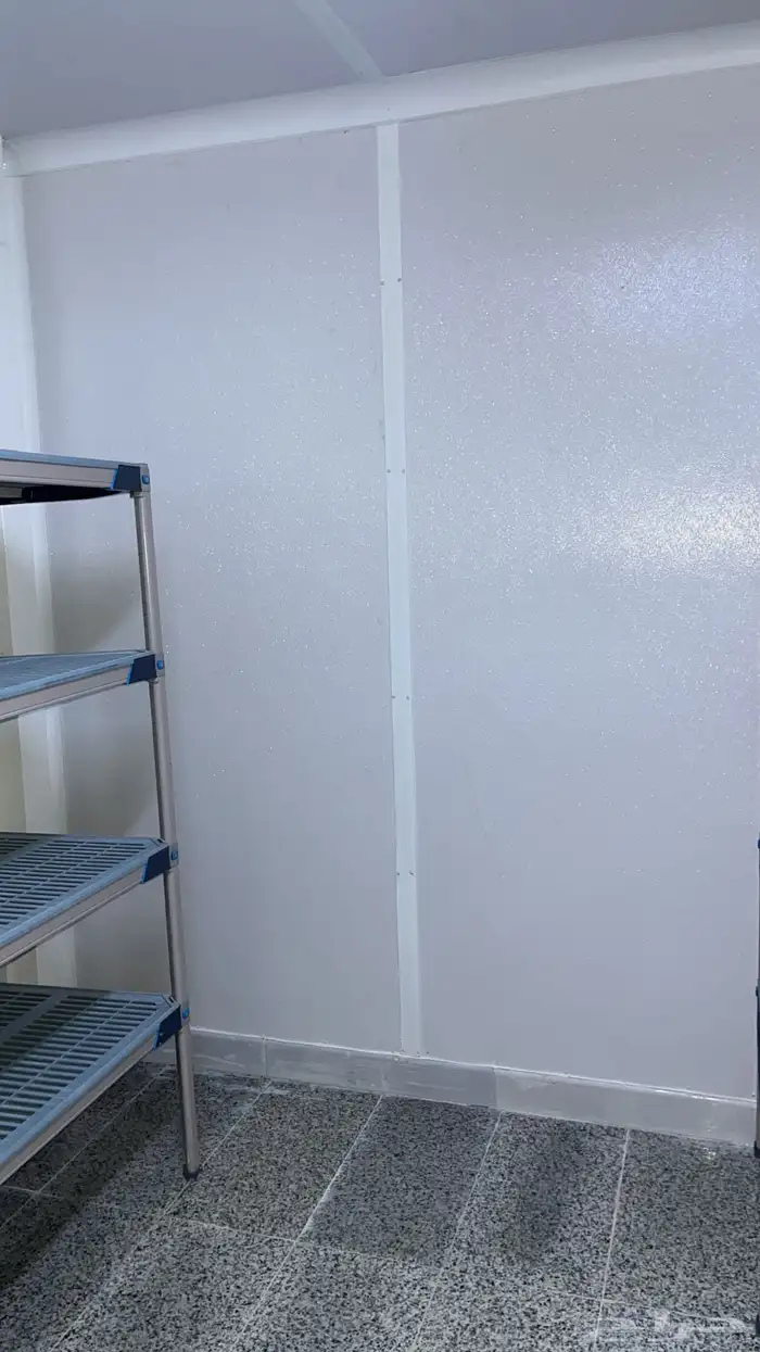 غرف تبريد ثلاجات عرض ساندوتش بانل سعر المصنع فريق صيانه 3