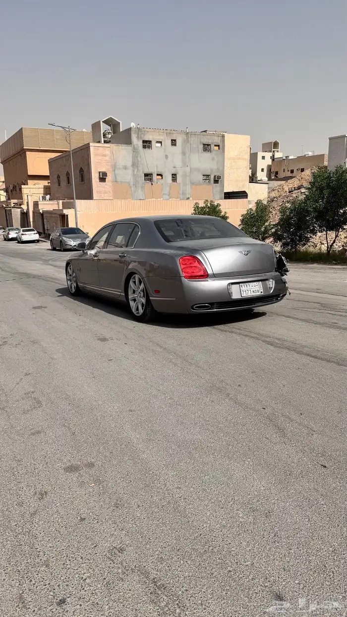بنتلي Continental Flying Spur 5