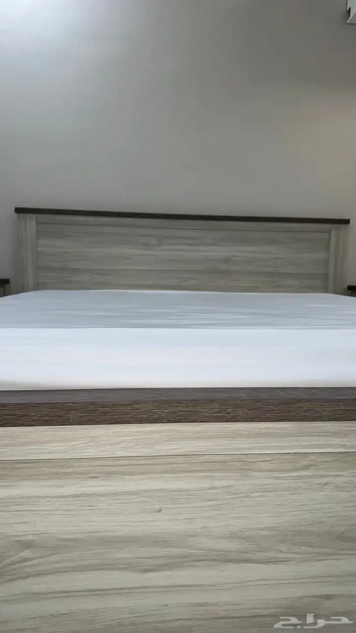 سرير 180 x 200 1