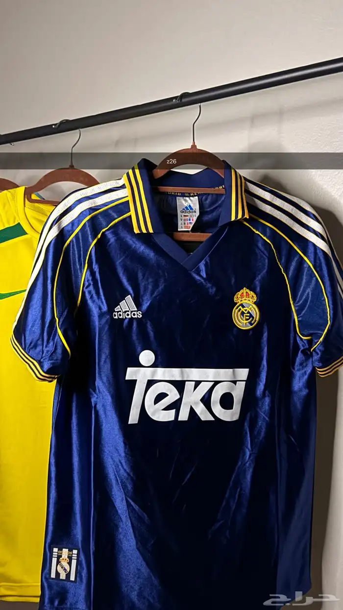 متجر تيشرتات كرة قدم 8