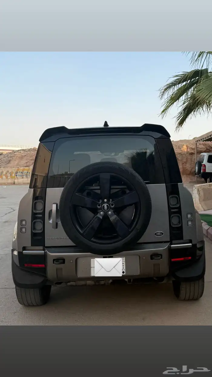 لاندروفر دينفدر X 2021 0