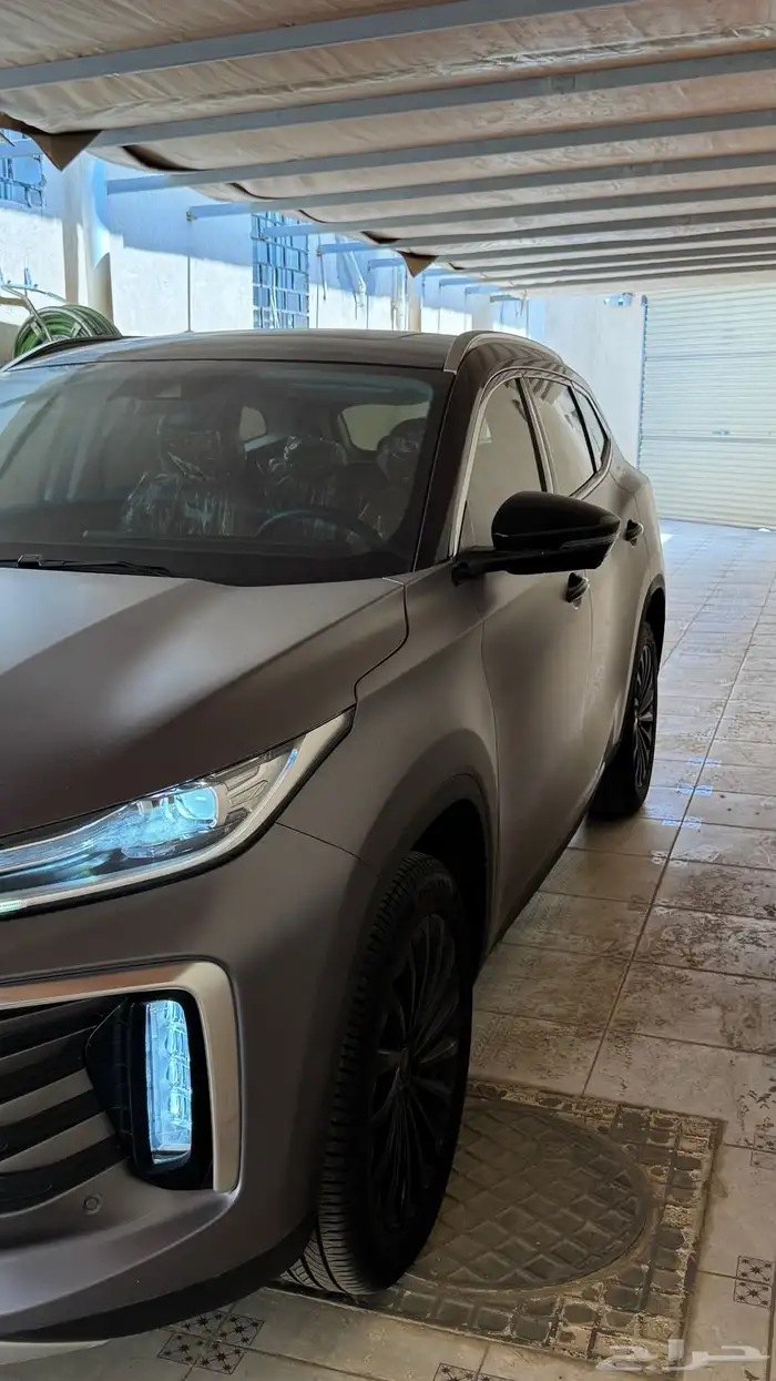 للبيع سيارة اكسيد TXL 2023 جديدة فئة اللاكجري دفع رباعي 3