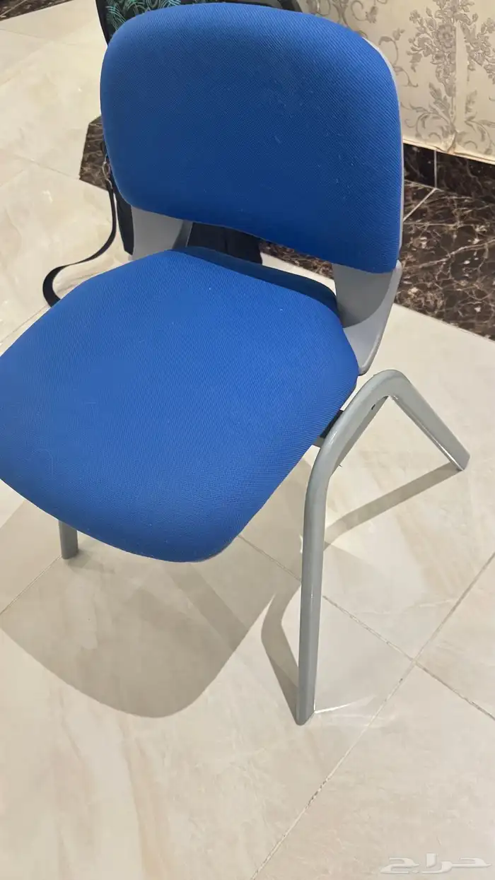 كرسي هوم سنتر شبه جديد 2