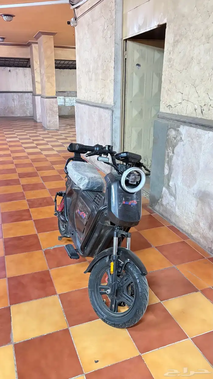 اسكوتر كهربائي 0