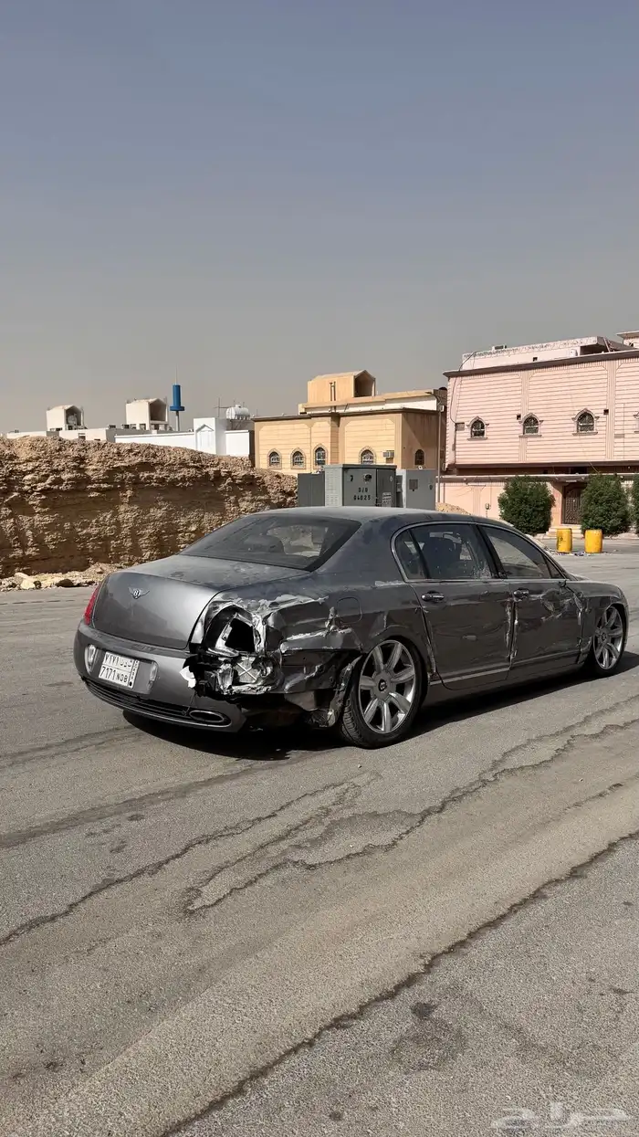 بنتلي Continental Flying Spur 4