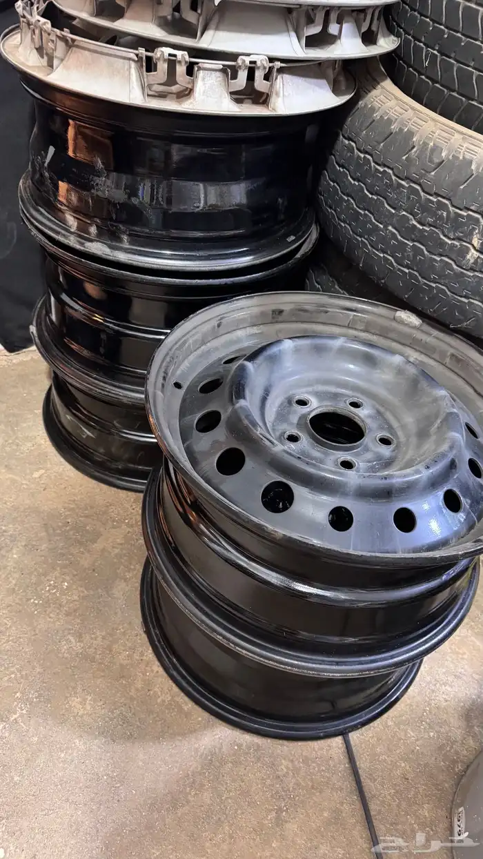 للبيع 5 جنوط التيما اصليه نيسان 0