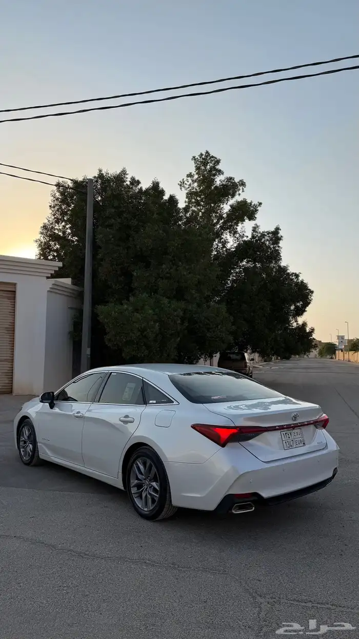 للبيع افالون 2019 سعودي 4