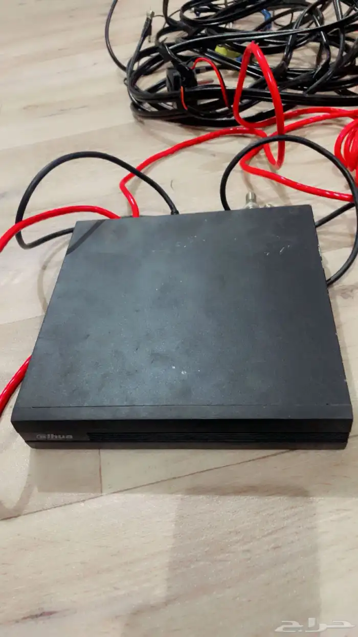 مكيف سبيلت نضيف وكاميرات مراقبه كامله للبيع 3