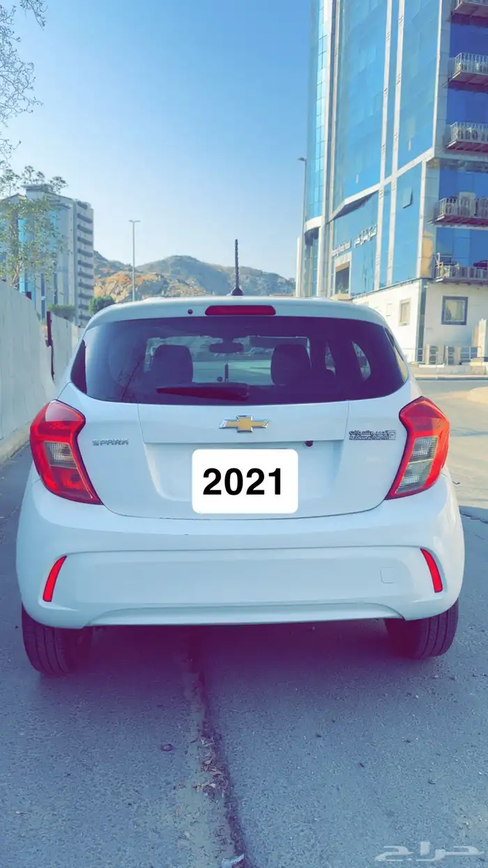 للبيع شفرليه سبارك موديل2021 2