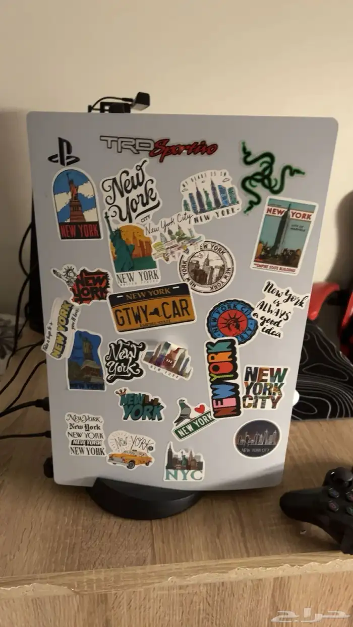 سوني 5 العادي سي دي CD مع يدين للبدل ب بي سي 1