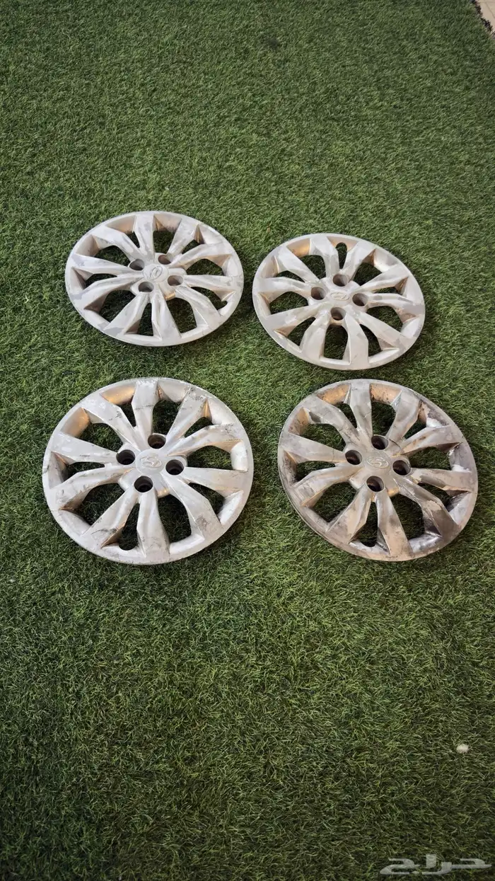 للبيع طقم طيس اصلي وكاله اكسنت من 2018 الى 2023 1