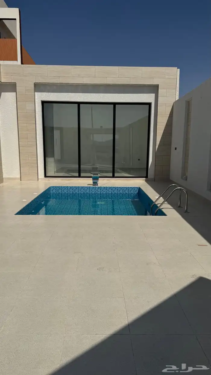 للبيع شاليهات جديده 3