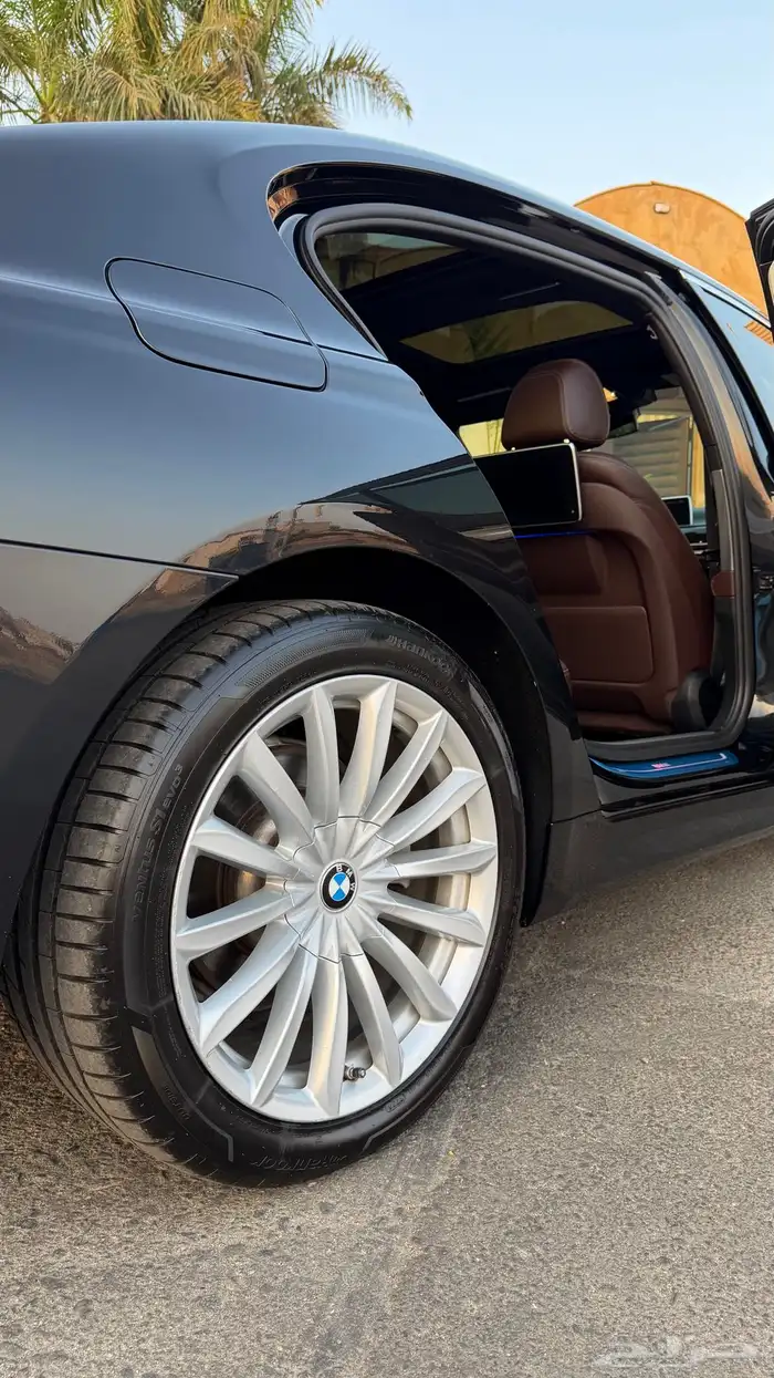 BMW 730Li Model 2018 km 114 000 7