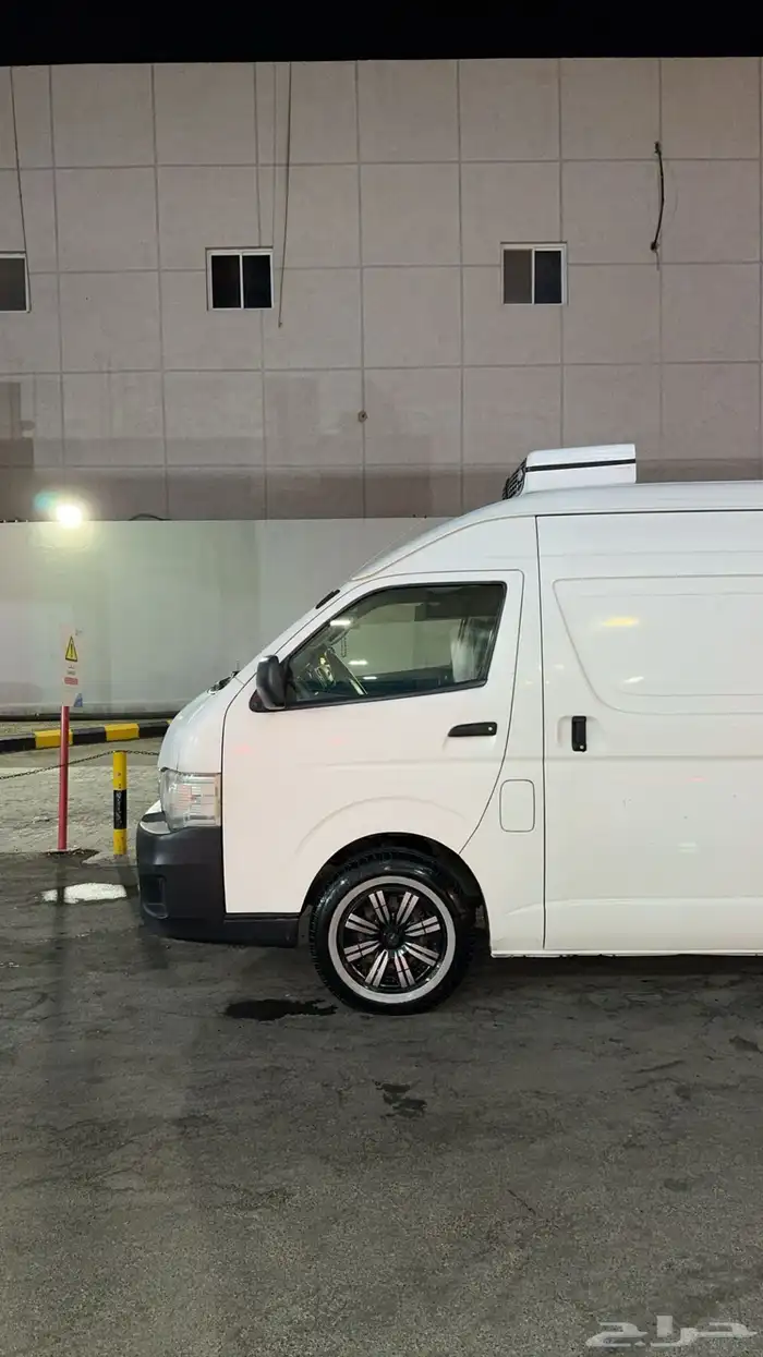 للايجار باص ثلاجة هايس 1