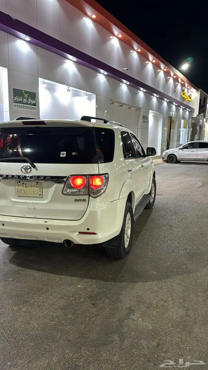 فور شنر موديل 2014 نظيف محركات ومكينه وقير وبودي شرط 6سرندل 10