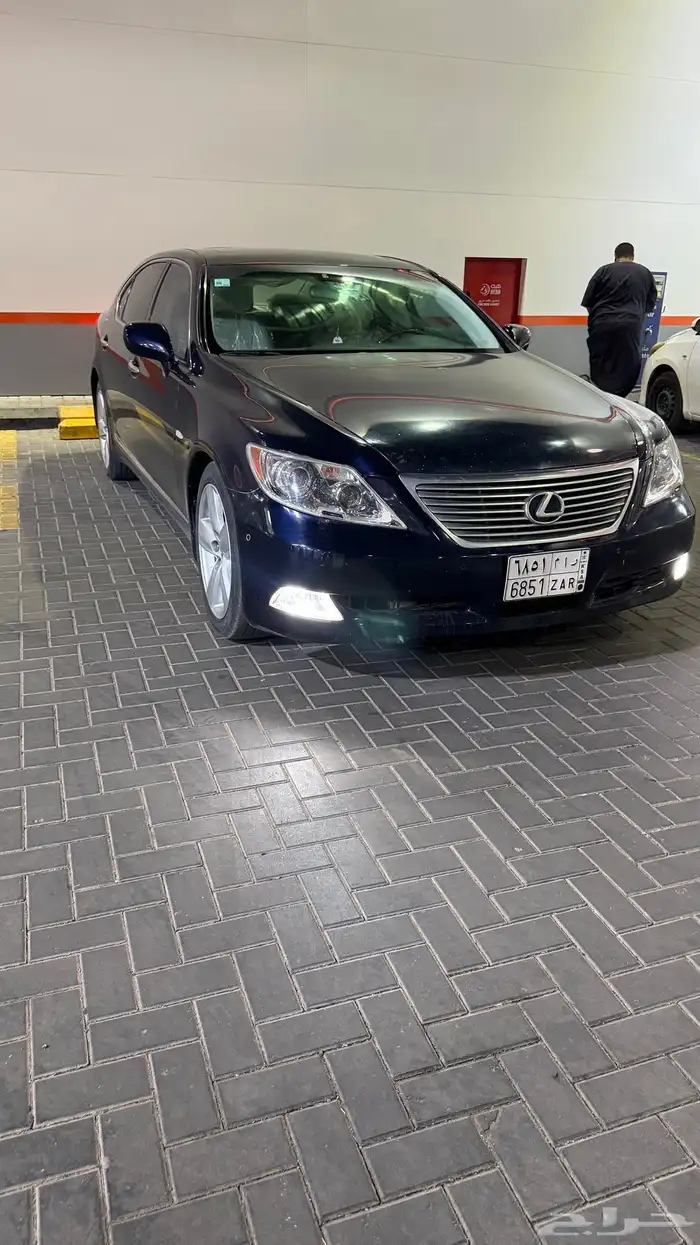 للبيع لكزز 2007 460 1