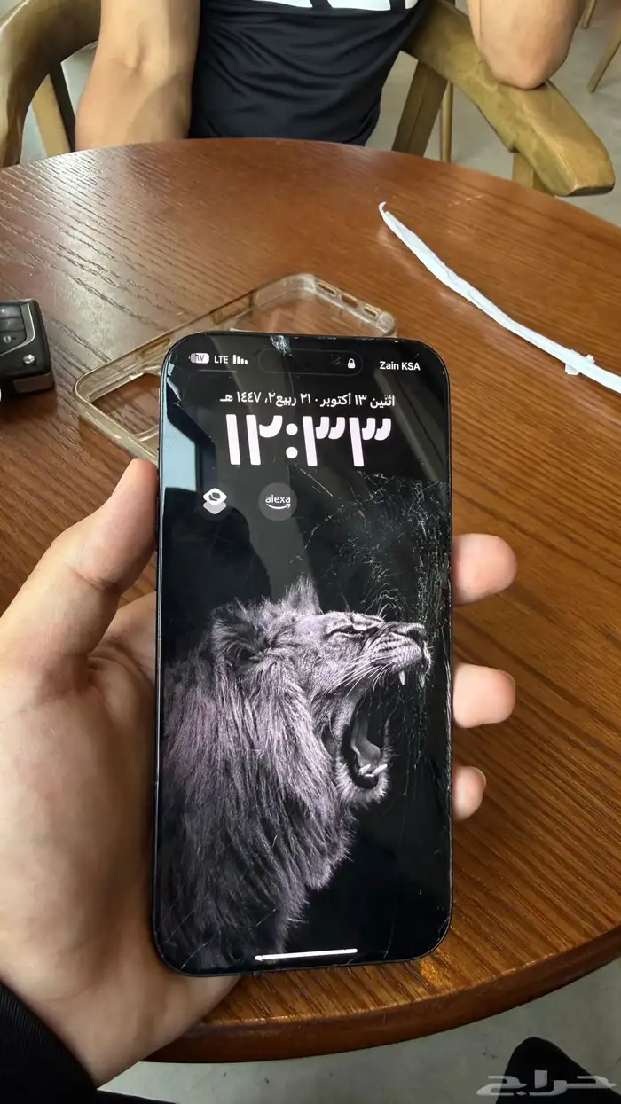 ايفون 16 Pro Max 256G ( انباع الله يبارك للي شراة ) 0