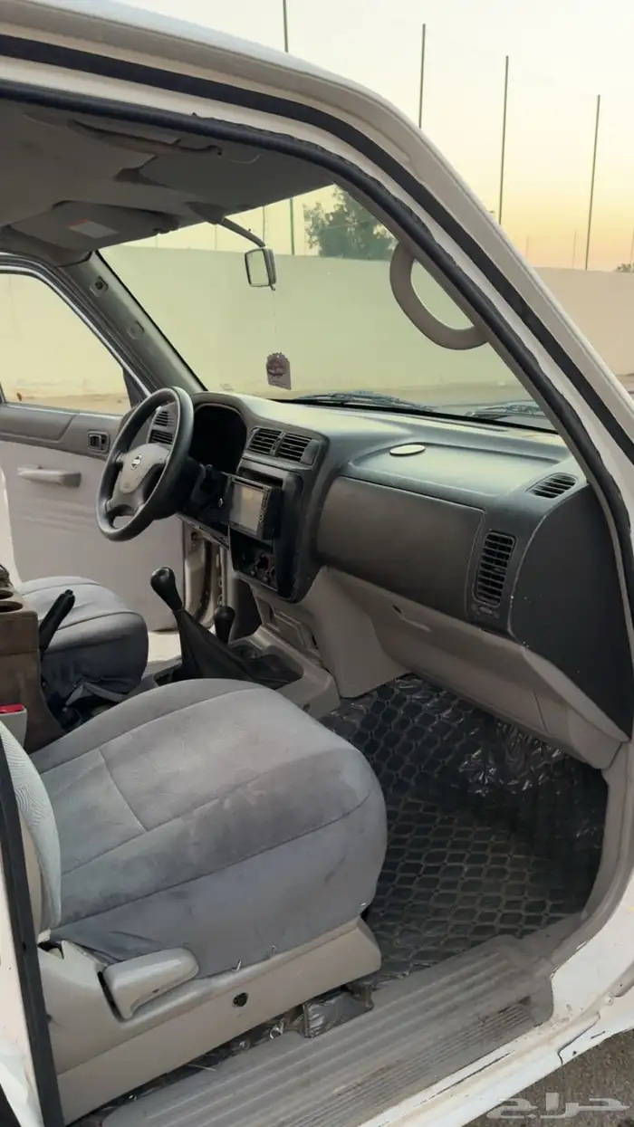 نيسان باترول 2004 ربع للبيع 8