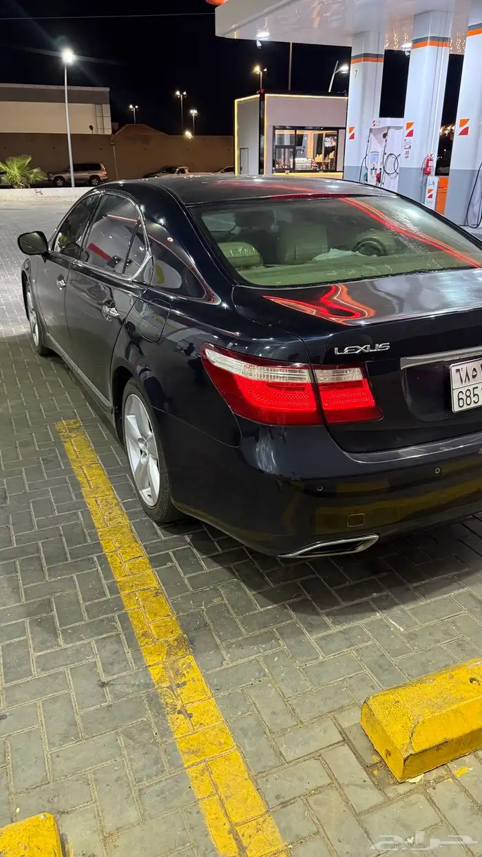 للبيع لكزز 2007 460 4