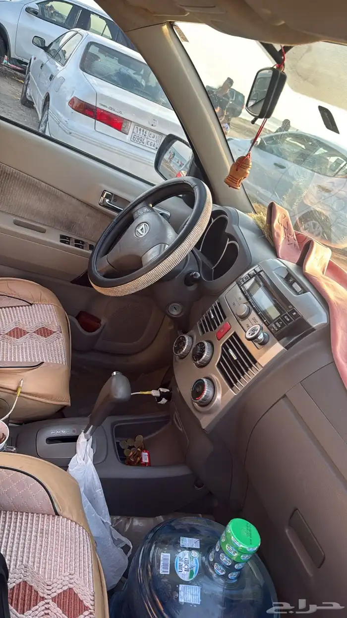 دايهاتسو تريوس 7 راكب 2014 4