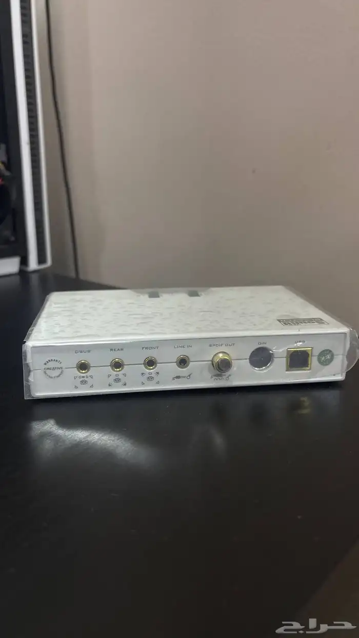 كرت أبيض جديد غير مستخدم كرت فضي 3