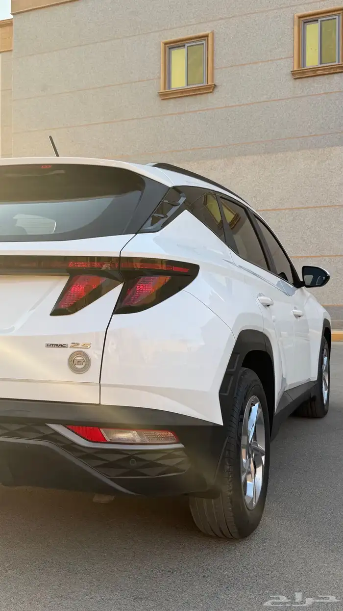 هونداي توسان 2023 ابيض 8