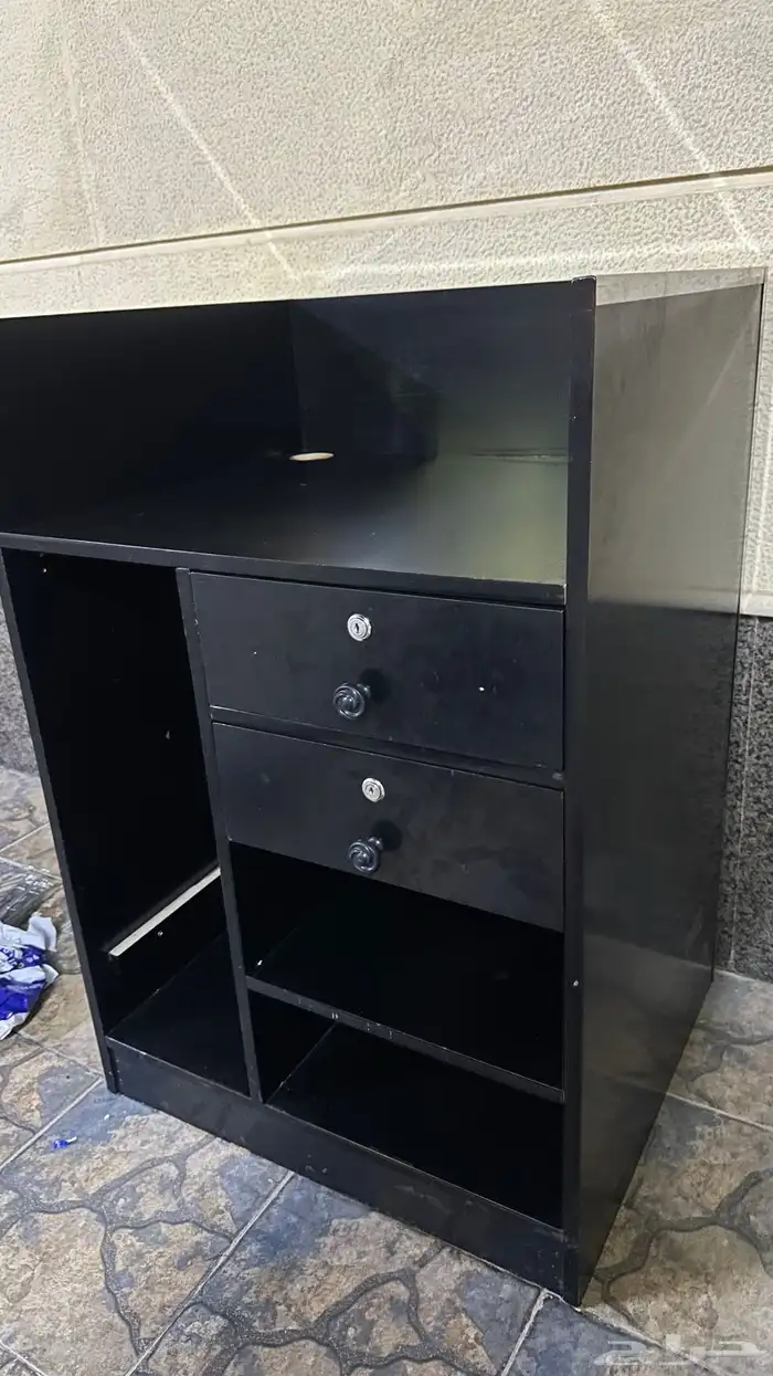 طاولات كاشير 8