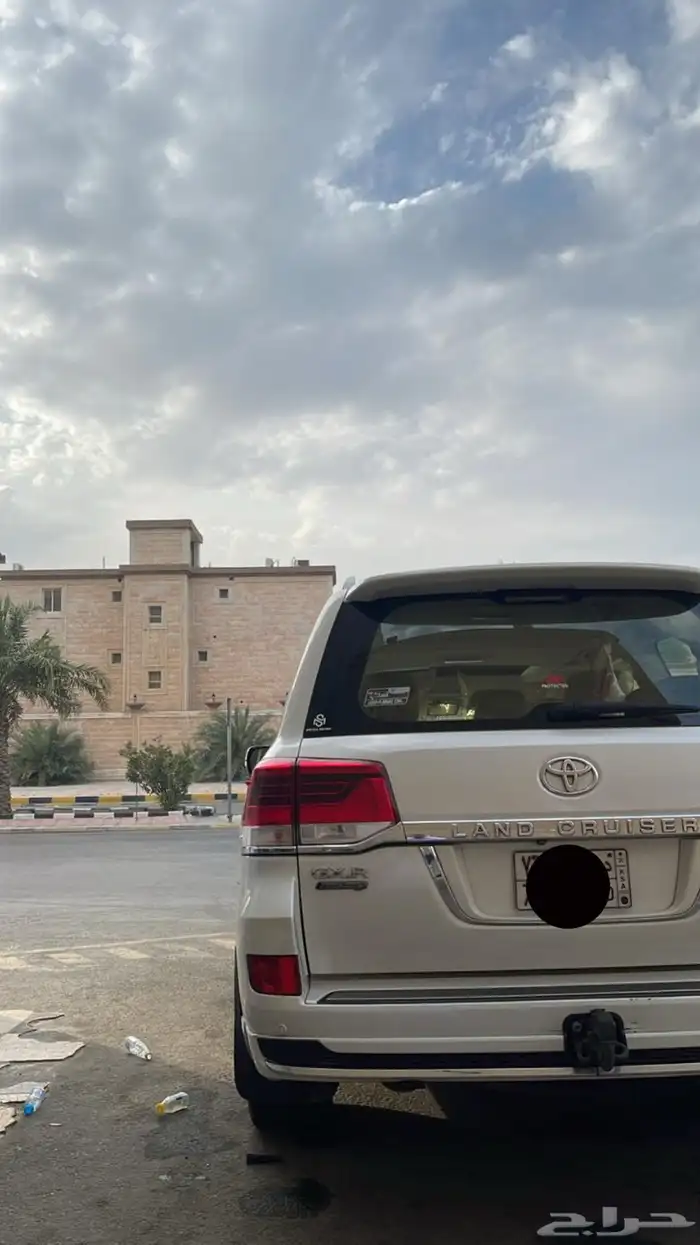 للبيع لاندكروزر 2018 G-xr 3