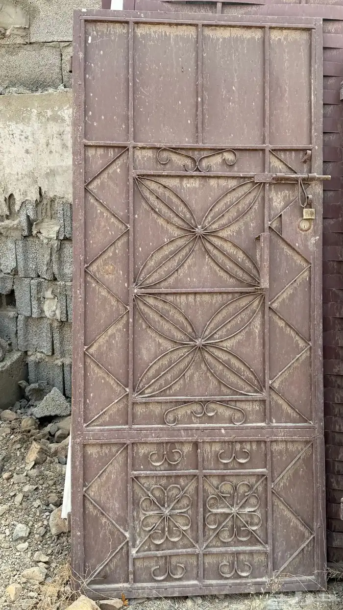 باب للبيع بدون حلق 0