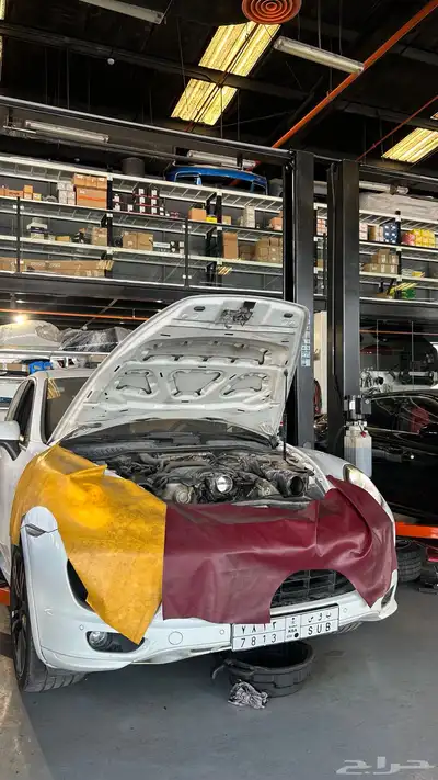 نتخصص في فحص و صيانة وبرمجة وقطع غيار سيارات بورش بإحترافيه index