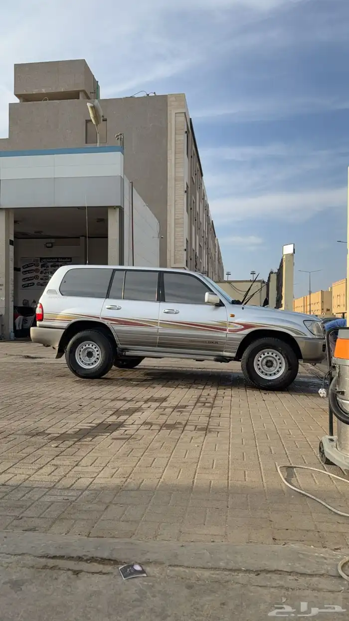 لاندكروزر جي اكس آر 7