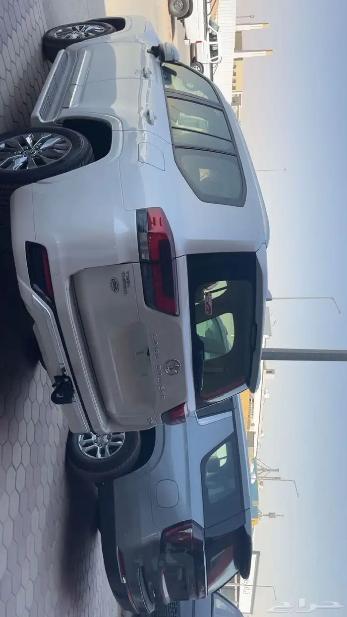 لاند كروزر L4 3