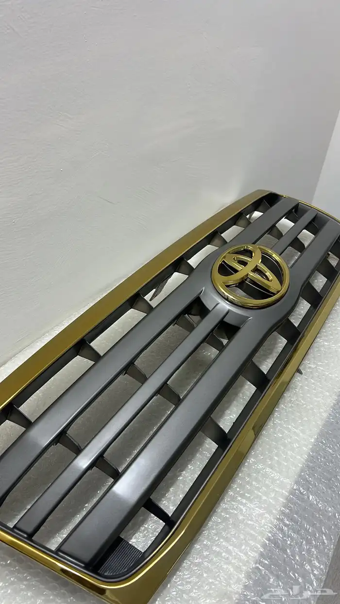 شبك لاندكروزر 2006 -2007 ذهبي 2