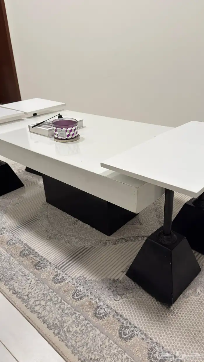 طاولات خدمة نظيفة 0