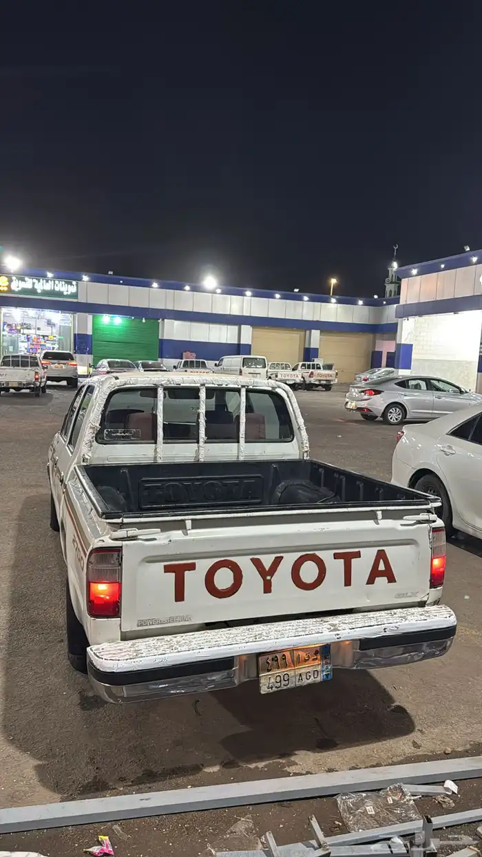 هايلوكس مديل 2000 4