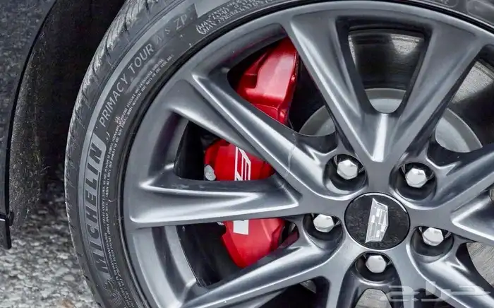 للبيع كدلك CT5 موديل 2023 - AWD وارد كندا 7