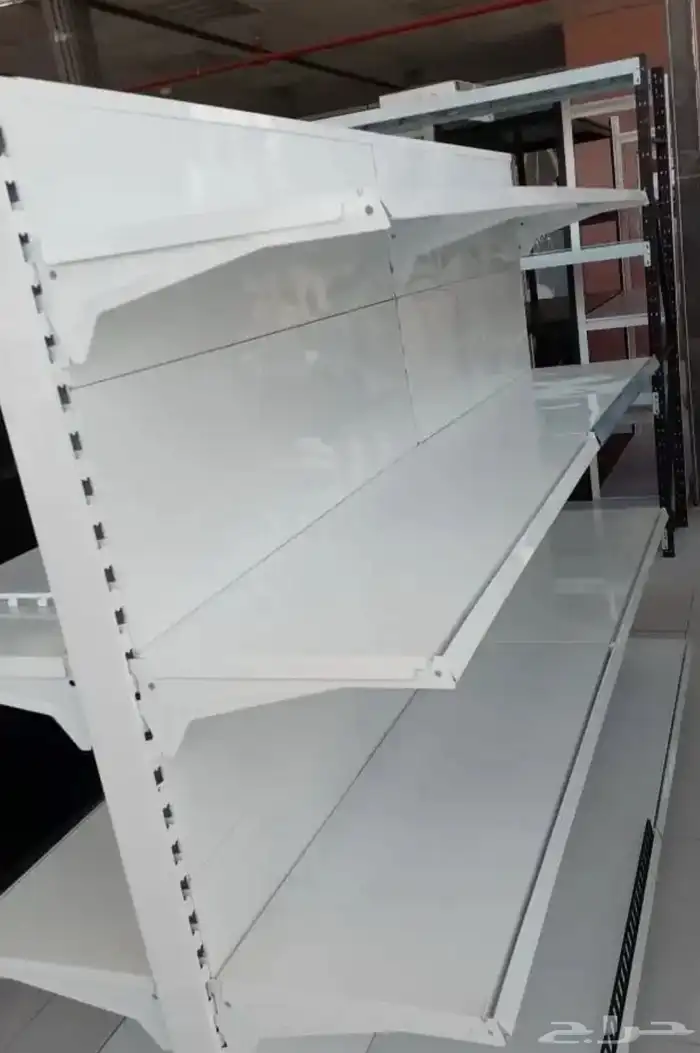 رفوف مكتبه او بقاله في رنيه 0