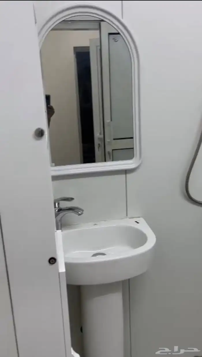 للإيجار ستوديو في فيلا مع سطح 2