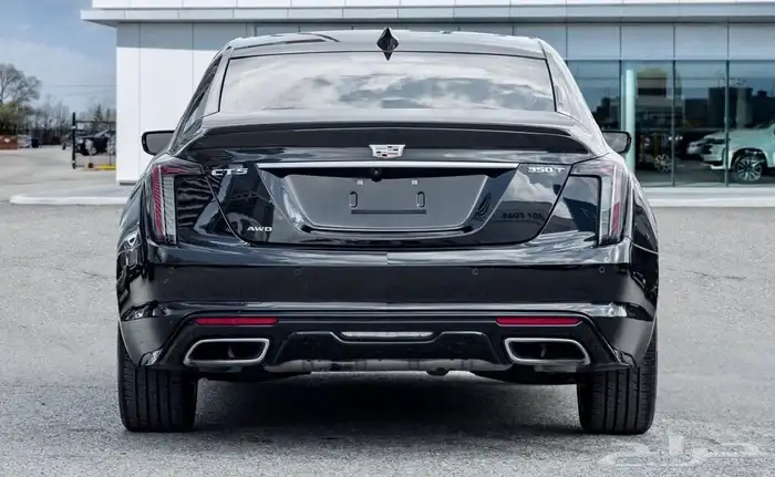 للبيع كدلك CT5 موديل 2023 - AWD وارد كندا 3