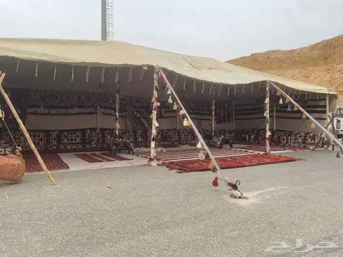 مركبين مخيمات البر والثابت والمتحرك تلبيس اقمشة وتلبيس بي في 9