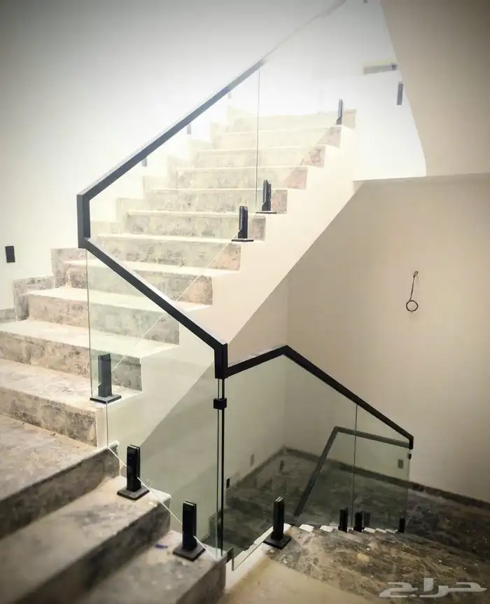 زجاج سيكوريت ودرابزين واجهات 0