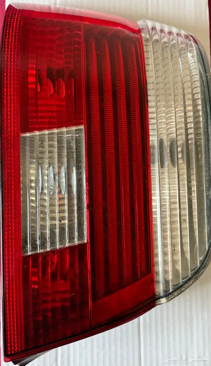 شمعه خلفي bmw الفئه الخامسه e39 سخان بحاله وكاله 0