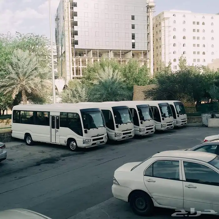 Bus for rent30 22 Seaterباصات للايجار 30 22 راكب 2