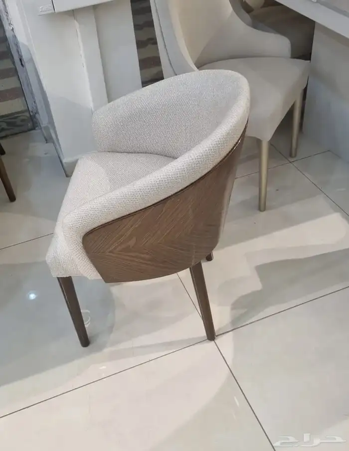 تفصيل طاولات 26
