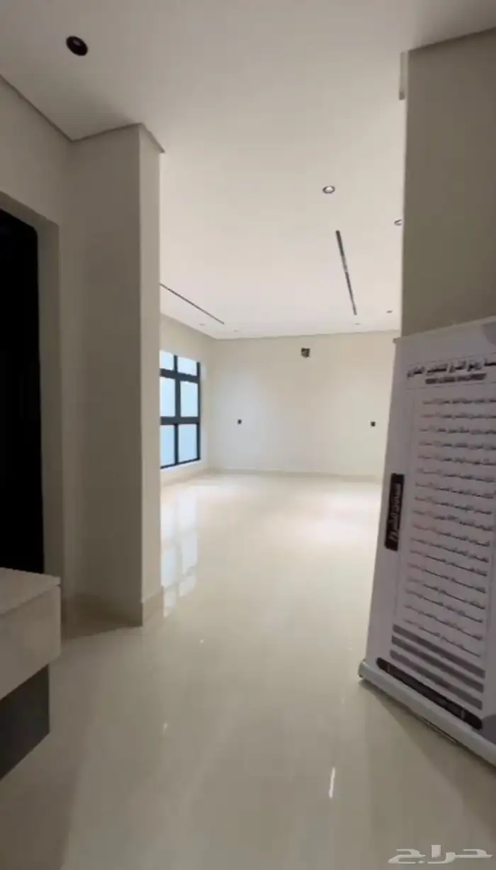 للببع شقق دبلكسية 91دال مساحات220متر 740الف. 11