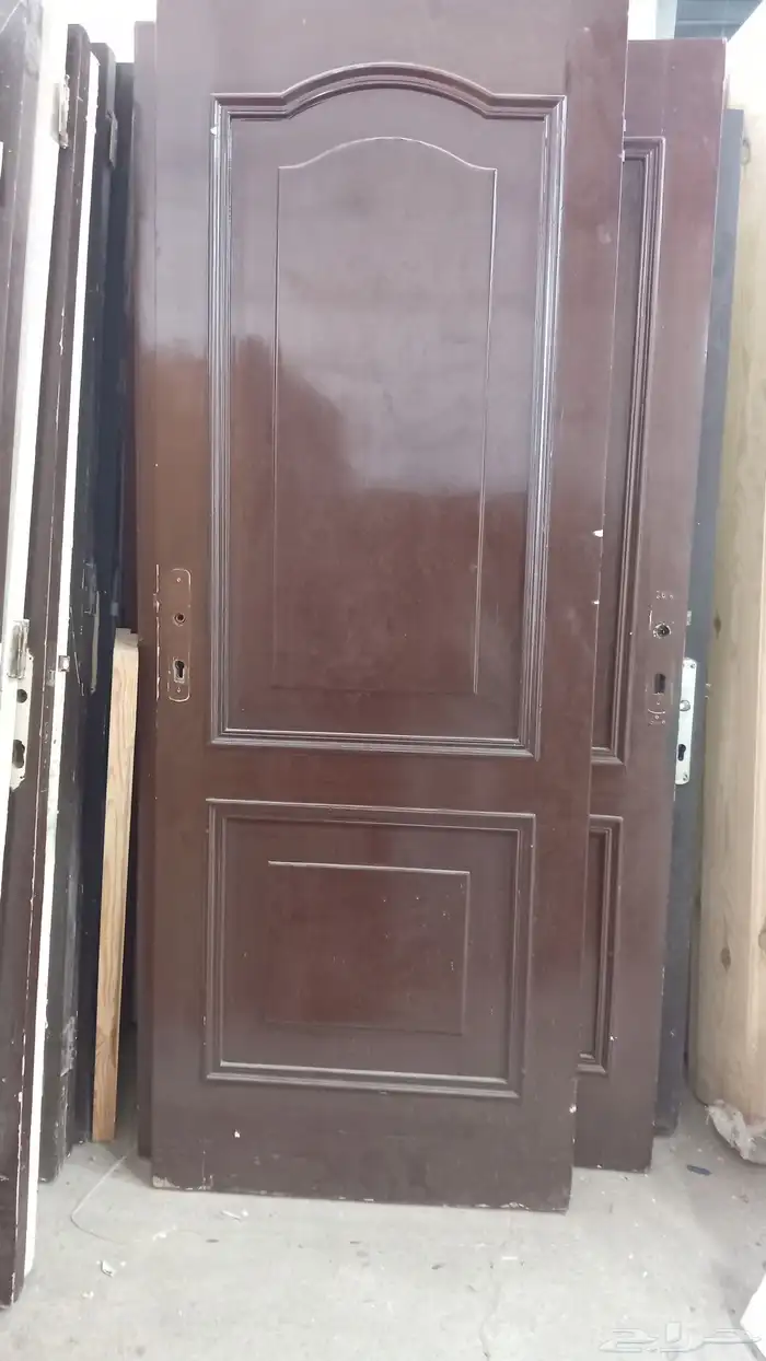 ابواب خشب مستخدمه للبيع 0