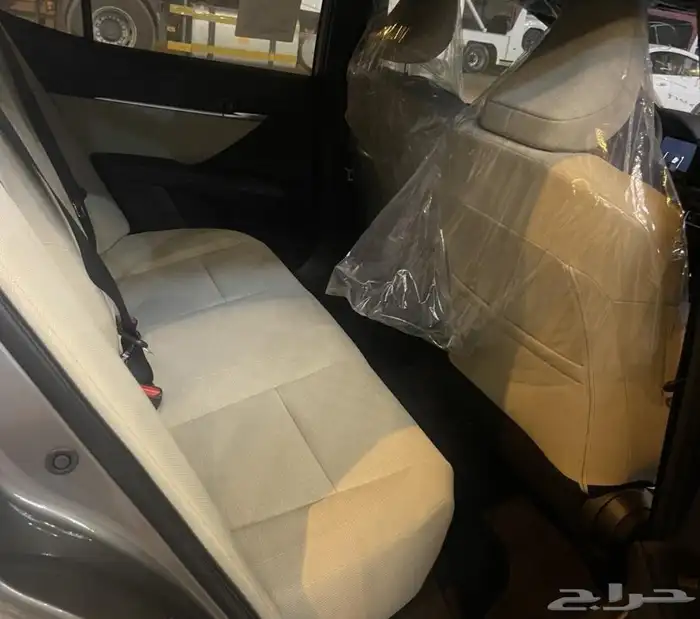 تويوتا كامري نص فل 2025 LE اقساط و عروض بنكية 6