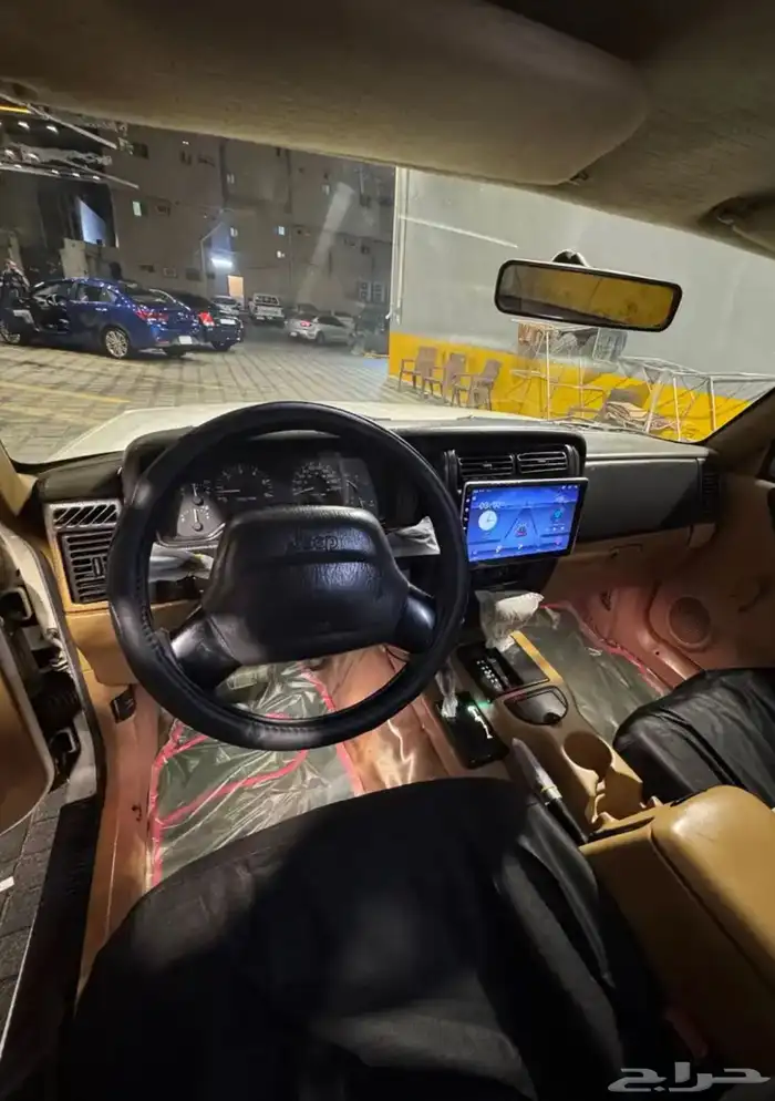 جيب شروكي 98 خليجي ابيض 2